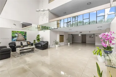 16175 Golf Club Road Weston FL 33326