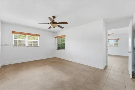 700 SW 137th Avenue Pembroke Pines FL 33027