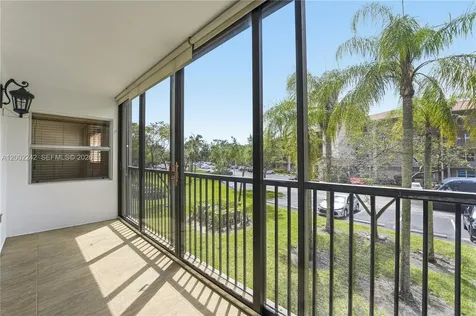 700 SW 137th Avenue Pembroke Pines FL 33027