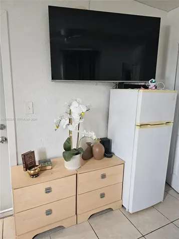 2513 SW 10th Street Miami FL 33135