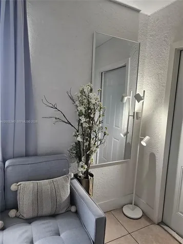2513 SW 10th Street Miami FL 33135