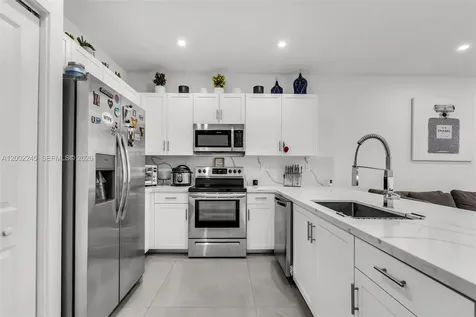 14782 SW 181st Terrace Miami FL 33187