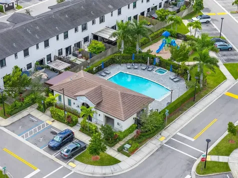 14782 SW 181st Terrace Miami FL 33187