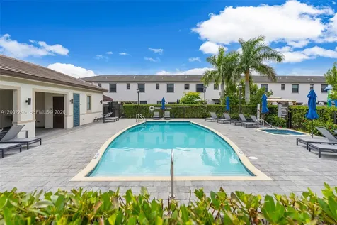 14782 SW 181st Terrace Miami FL 33187