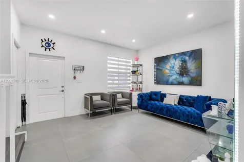 14782 SW 181st Terrace Miami FL 33187