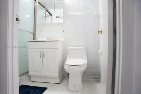 6039 Collins Avenue Miami Beach FL 33140