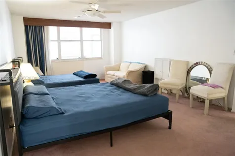 6039 Collins Avenue Miami Beach FL 33140