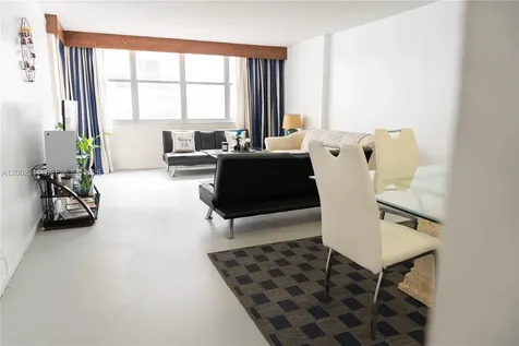 6039 Collins Avenue Miami Beach FL 33140