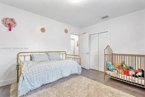 3249 NW 51st Street Miami FL 33142