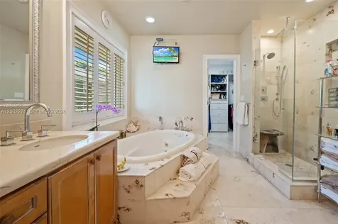 10740 SW 74th Court Pinecrest FL 33156