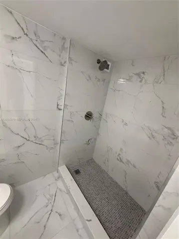 5700 Collins Avenue Miami Beach FL 33140