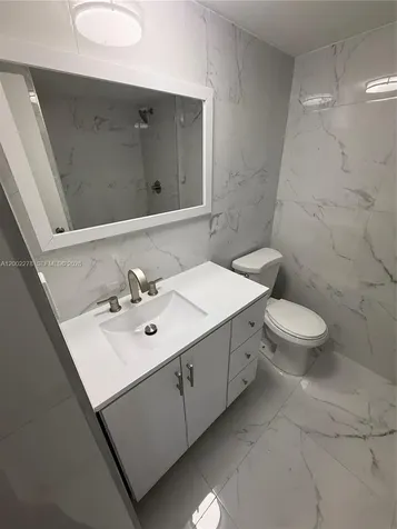 5700 Collins Avenue Miami Beach FL 33140