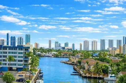 16508 NE 26th Avenue North Miami Beach FL 33160