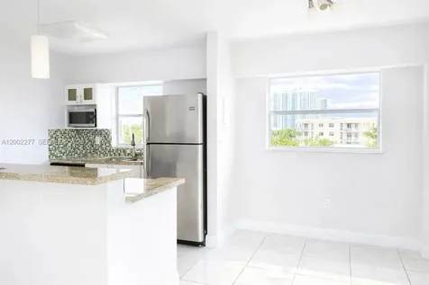 16508 NE 26th Avenue North Miami Beach FL 33160