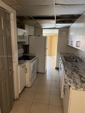 8024 NW 27th Court Sunrise FL 33322