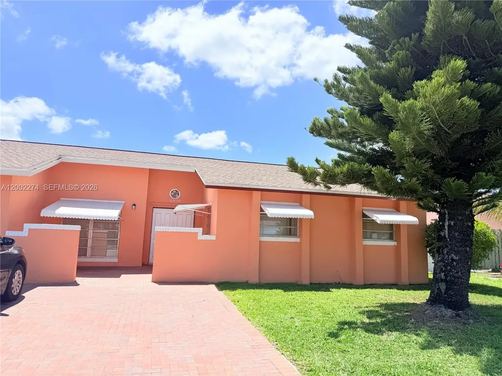 10620 Sunset Strip Sunrise FL 33322
