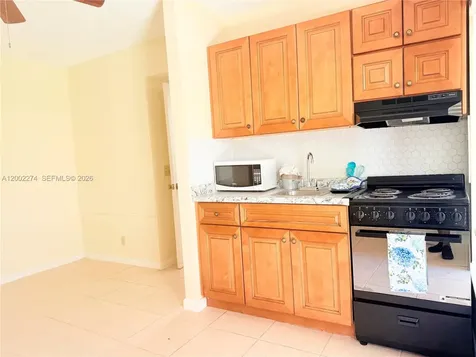 10620 Sunset Strip Sunrise FL 33322