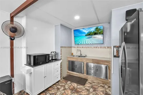 10615 SW 129th Court Miami FL 33186