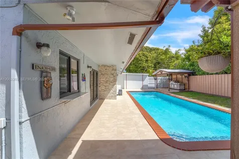 10615 SW 129th Court Miami FL 33186