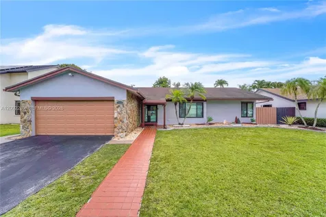10615 SW 129th Court Miami FL 33186