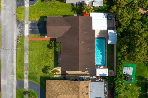 10615 SW 129th Court Miami FL 33186