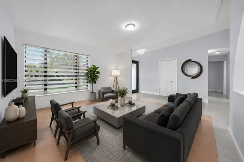 10615 SW 129th Court Miami FL 33186