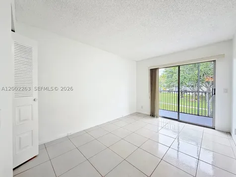 251 SW 134 Way Pembroke Pines FL 33027