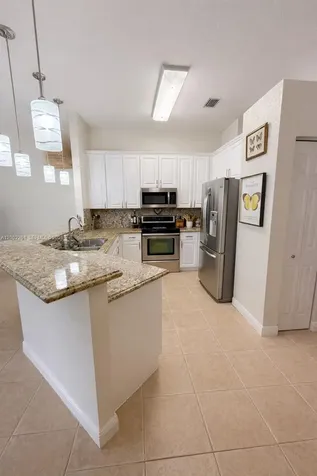 1483 SE 22nd Lane Homestead FL 33035