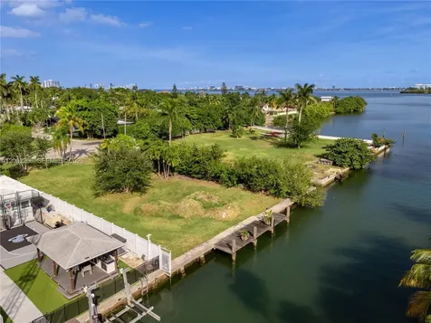 1110 NE 84th Street Miami FL 33138