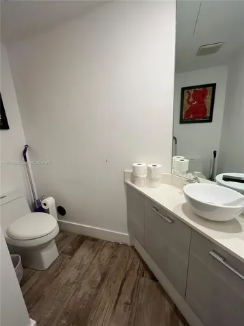650 NE 32nd Street Miami FL 33137
