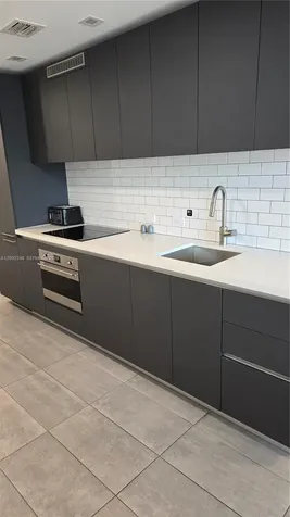 227 NE 2nd Street Miami FL 33132