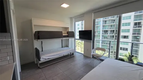 227 NE 2nd Street Miami FL 33132