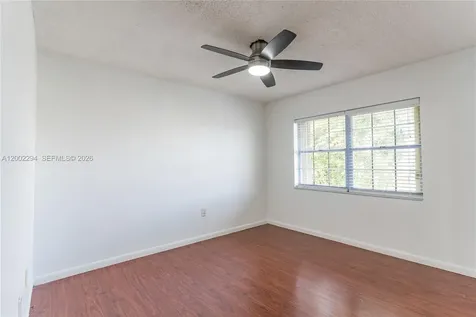 7876 NW 189th Street Hialeah FL 33015