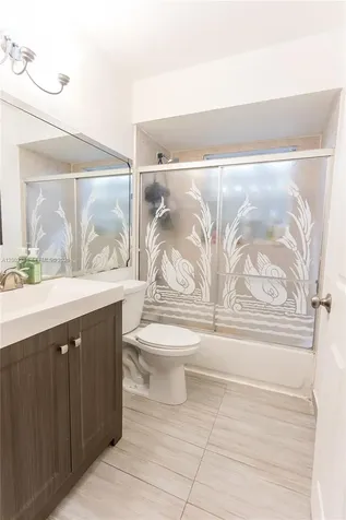 7876 NW 189th Street Hialeah FL 33015