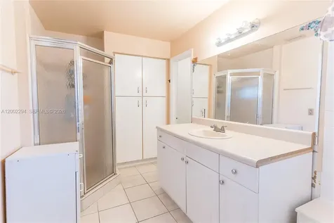 7876 NW 189th Street Hialeah FL 33015