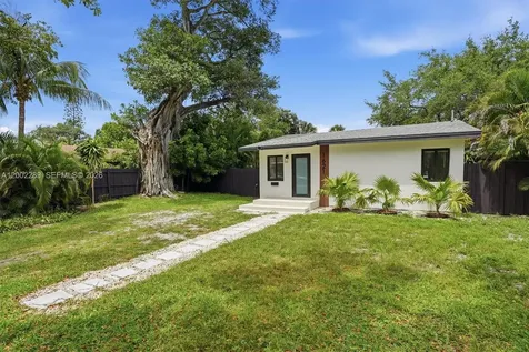 1621 SW 11th Court Fort Lauderdale FL 33312