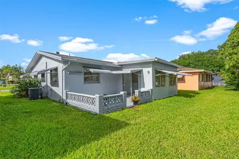 7505 NW 58th Street Tamarac FL 33321