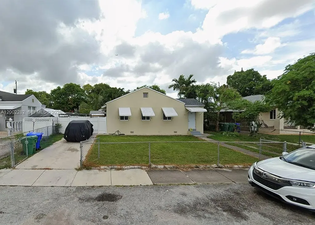 471 NW 32nd Court Miami FL 33125
