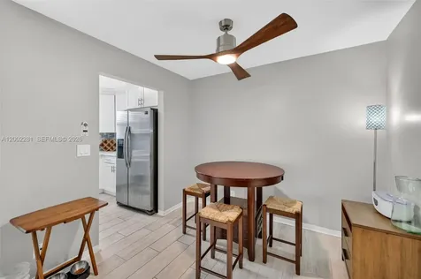 419 S Crescent Drive Hollywood FL 33021