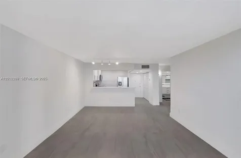 7928 West Drive North Bay Village FL 33141