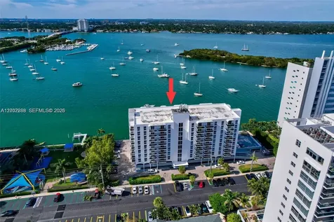 7928 West Drive North Bay Village FL 33141