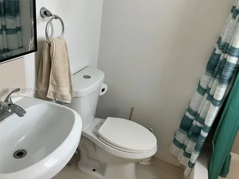 335 Ocean Drive Miami Beach FL 33139