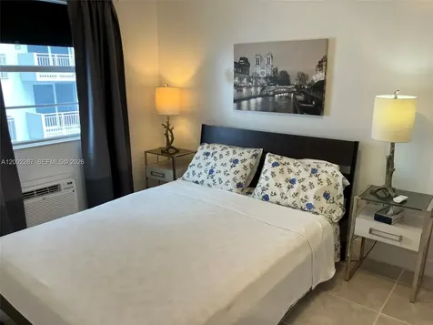 335 Ocean Drive Miami Beach FL 33139