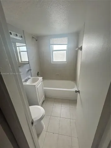 161 NW 15th Street Miami FL 33136
