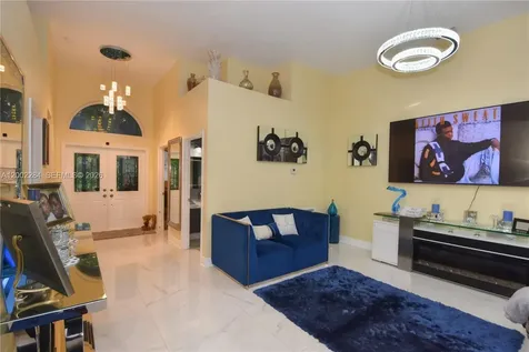8733 NW 76th Drive Tamarac FL 33321
