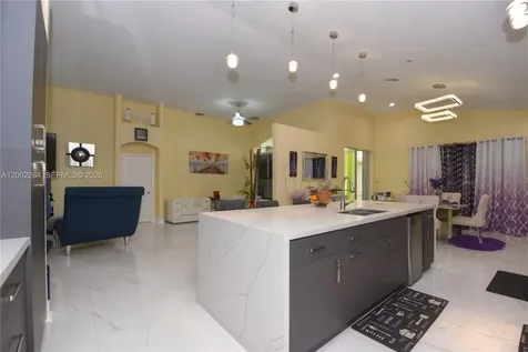 8733 NW 76th Drive Tamarac FL 33321
