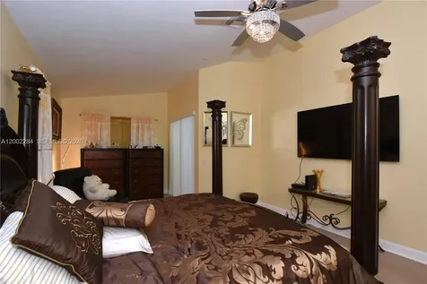 8733 NW 76th Drive Tamarac FL 33321
