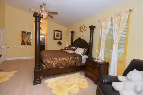 8733 NW 76th Drive Tamarac FL 33321