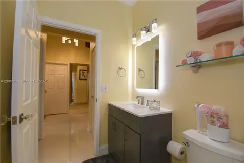 8733 NW 76th Drive Tamarac FL 33321