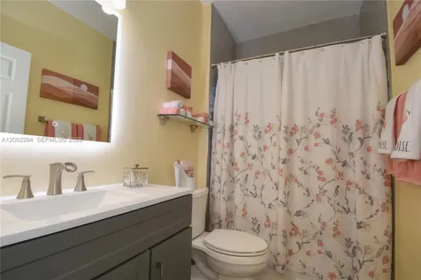 8733 NW 76th Drive Tamarac FL 33321